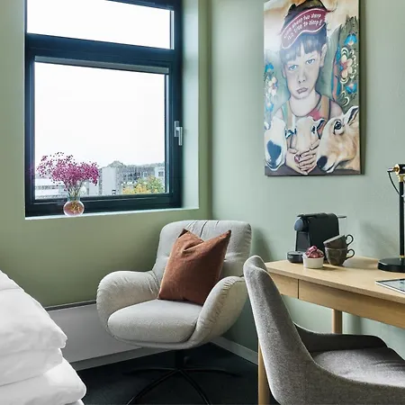 فندق Smarthotel Forus 3*